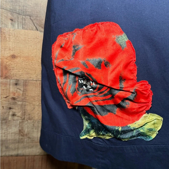 🌻 Soft Surroundings Ella Floral Appliqué Tunic Top Navy size Small - Picture 7 of 11